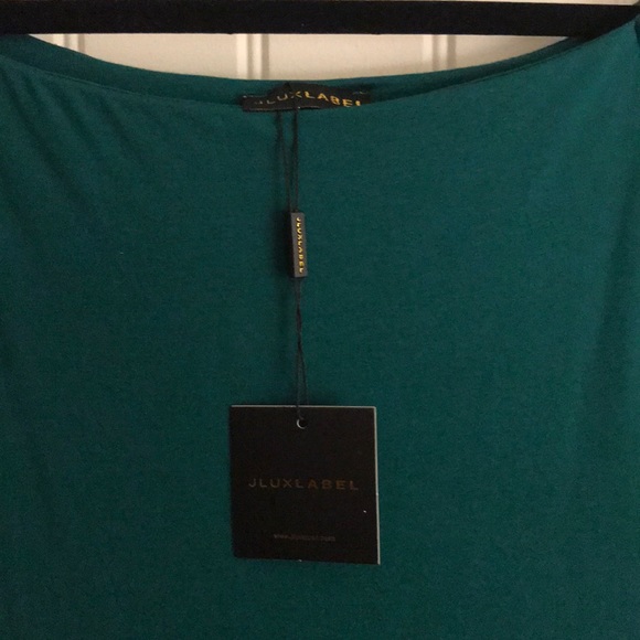 Green off the shoulder long sleeve dress - Picture 2 of 3